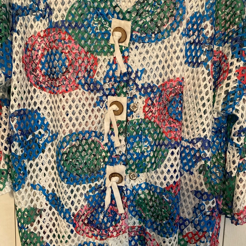 Open-weave Button Front Top - Picture 7 of 14
